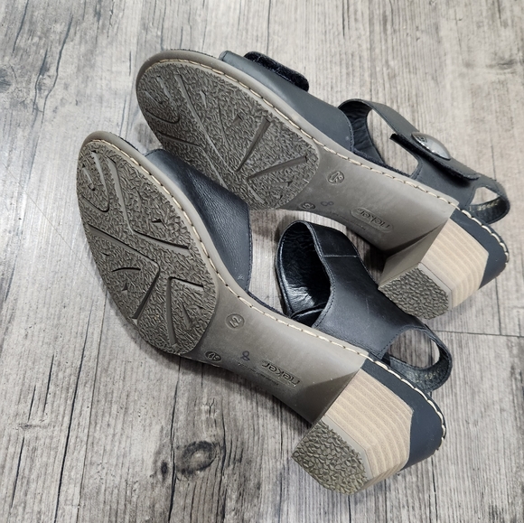 Rieker leather black open toe sandal size 42 or 9 - Picture 7 of 7